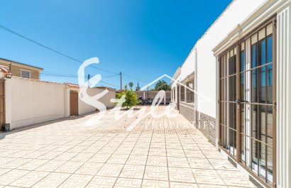 Resale - Villa - Torrevieja - Torreta florida