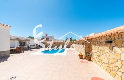Resale - Villa - Torrevieja - Torreta florida