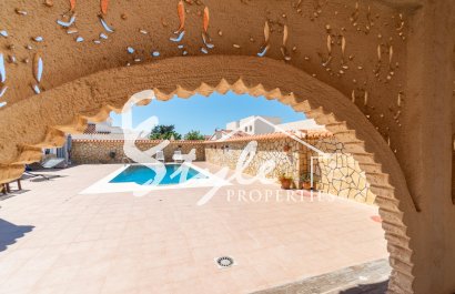 Resale - Villa - Torrevieja - Torreta florida