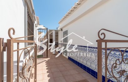 Resale - Villa - Torrevieja - Torreta florida