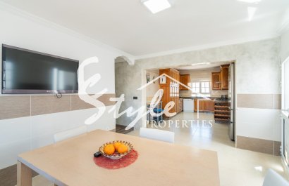 Resale - Villa - Torrevieja - Torreta florida