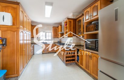 Resale - Villa - Torrevieja - Torreta florida