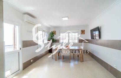 Resale - Villa - Torrevieja - Torreta florida