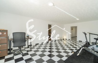 Resale - Villa - Torrevieja - Torreta florida