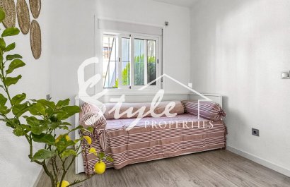Resale - Apartamento - Torrevieja - Los Balcones