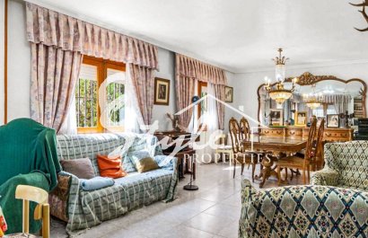 Reventa - Villa - Torrevieja - Los Balcones