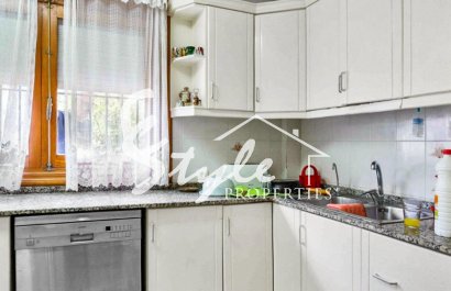 Reventa - Villa - Torrevieja - Los Balcones