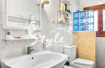 Reventa - Villa - Torrevieja - Los Balcones