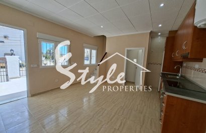 Resale - Adosado - La Marina