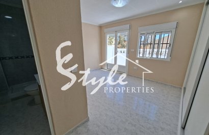 Resale - Adosado - La Marina