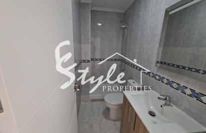 Resale - Adosado - La Marina