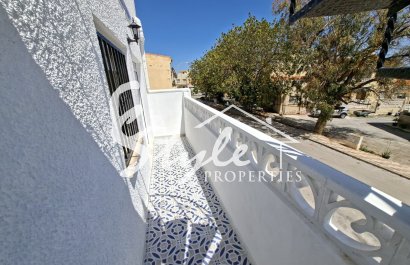 Resale - Adosado - La Marina