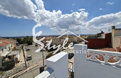 Resale - Adosado - La Marina