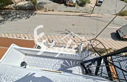 Resale - Adosado - La Marina