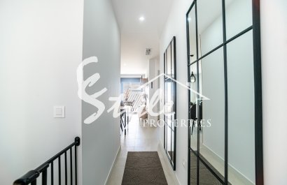 Reventa - Apartamento - Torrevieja - Los Balcones