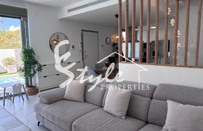 Resale - Villa - Villamartín - Pau 8