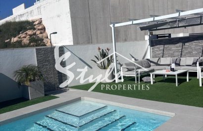 Resale - Villa - Villamartín - Pau 8