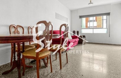 Resale - Apartament  - Guardamar - Pueblo