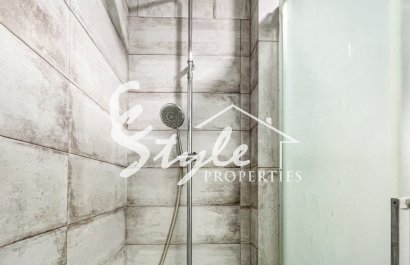 Resale - Apartament  - Guardamar - Pueblo