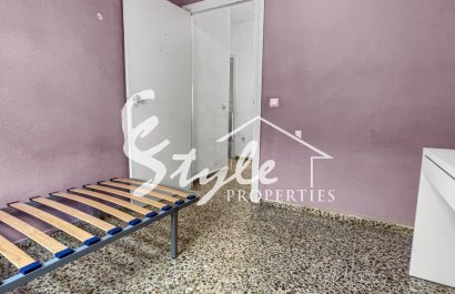 Resale - Apartament  - Guardamar - Pueblo
