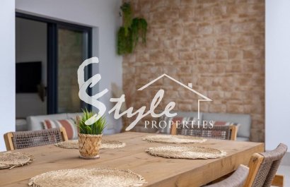 Resale - Villa - Alicante - Dolores