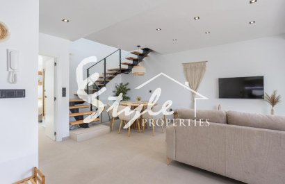 Resale - Villa - Alicante - Dolores