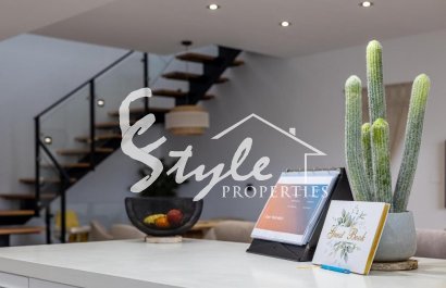 Resale - Villa - Alicante - Dolores