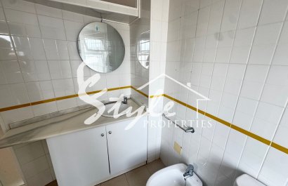 Resale - Apartamento - Orihuela-Costa - Playa Flamenca
