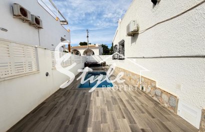Resale - Villa - Orihuela-Costa - Blue Lagoon