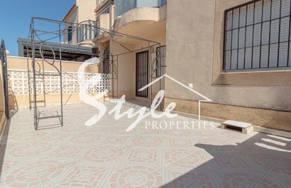 Resale - Apartamento - Torrevieja - San Luis