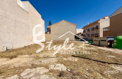 Resale - Urban building plot - San Miguel De Salinas - CENTRO URBANO