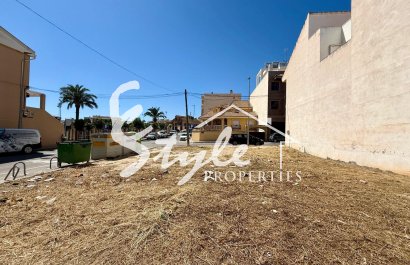 Resale - Urban building plot - San Miguel De Salinas - CENTRO URBANO