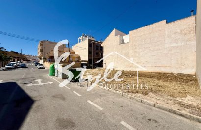 Resale - Urban building plot - San Miguel De Salinas - CENTRO URBANO