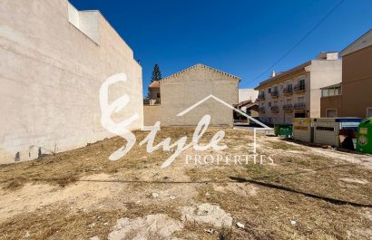 Resale - Urban building plot - San Miguel De Salinas - CENTRO URBANO