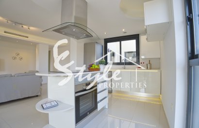Resale - Townhouse - Orihuela-Costa - La Zenia