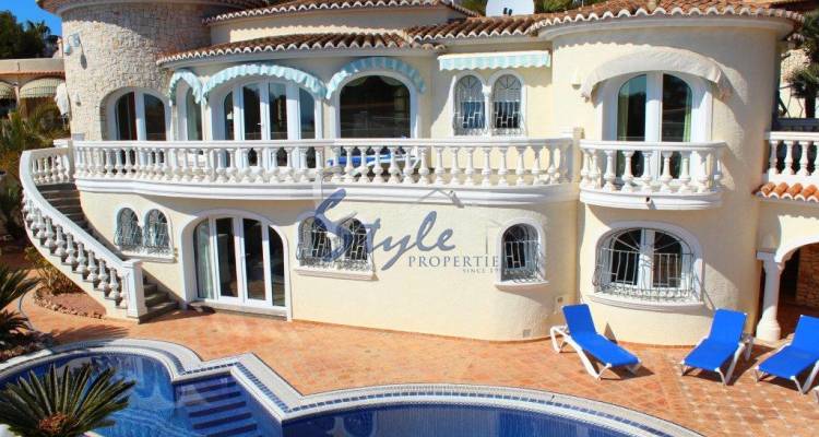 Villa de lujo con piscina en venta en Benissa