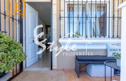 Resale - Apartamento - Orihuela-Costa - Villamartin
