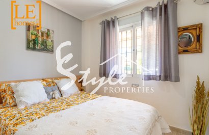 Resale - Apartamento - Orihuela-Costa - Villamartin