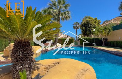 Resale - Apartamento - Orihuela-Costa - Villamartin