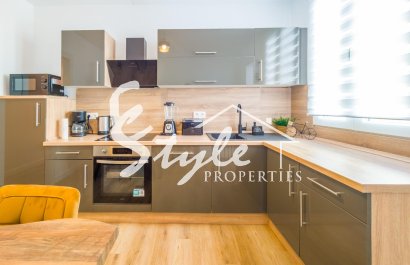 Resale - Apartamento - Torrevieja - Playa del Cura