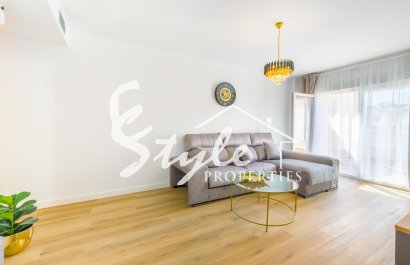 Resale - Apartamento - Torrevieja - Playa del Cura