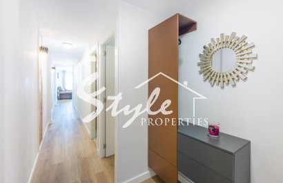 Resale - Apartamento - Torrevieja - Playa del Cura