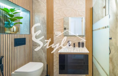 Resale - Apartamento - Torrevieja - Playa del Cura