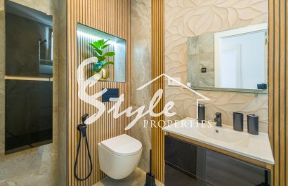 Resale - Apartamento - Torrevieja - Playa del Cura