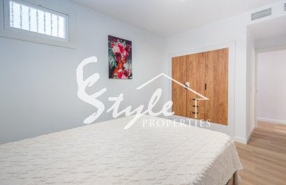 Resale - Apartamento - Torrevieja - Playa del Cura