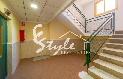 Resale - Apartamento - Torrevieja - Playa del Cura