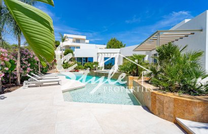 Новостройки - Вилла - Las Colinas Golf