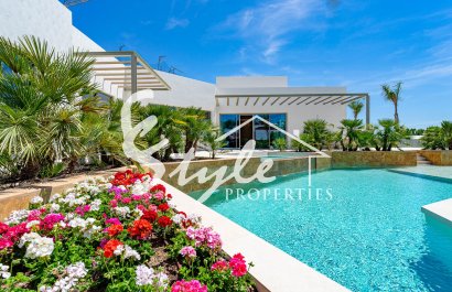 Новостройки - Вилла - Las Colinas Golf
