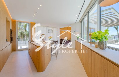 Новостройки - Вилла - Las Colinas Golf