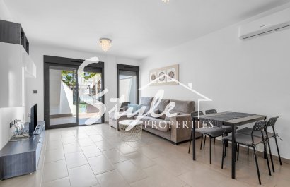 Resale - Apartamento - Orihuela-Costa - La Zenia